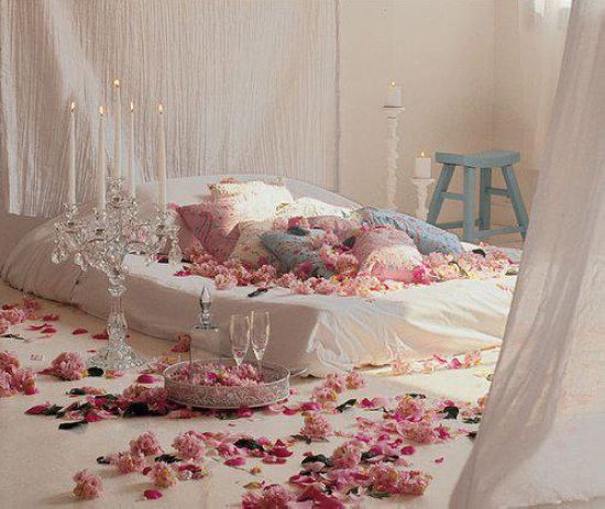 Tổng hợp tất cả mẫu trang trí phòng cưới nhỏ đẹp ngất ngây mà vô cùng lãng mạn